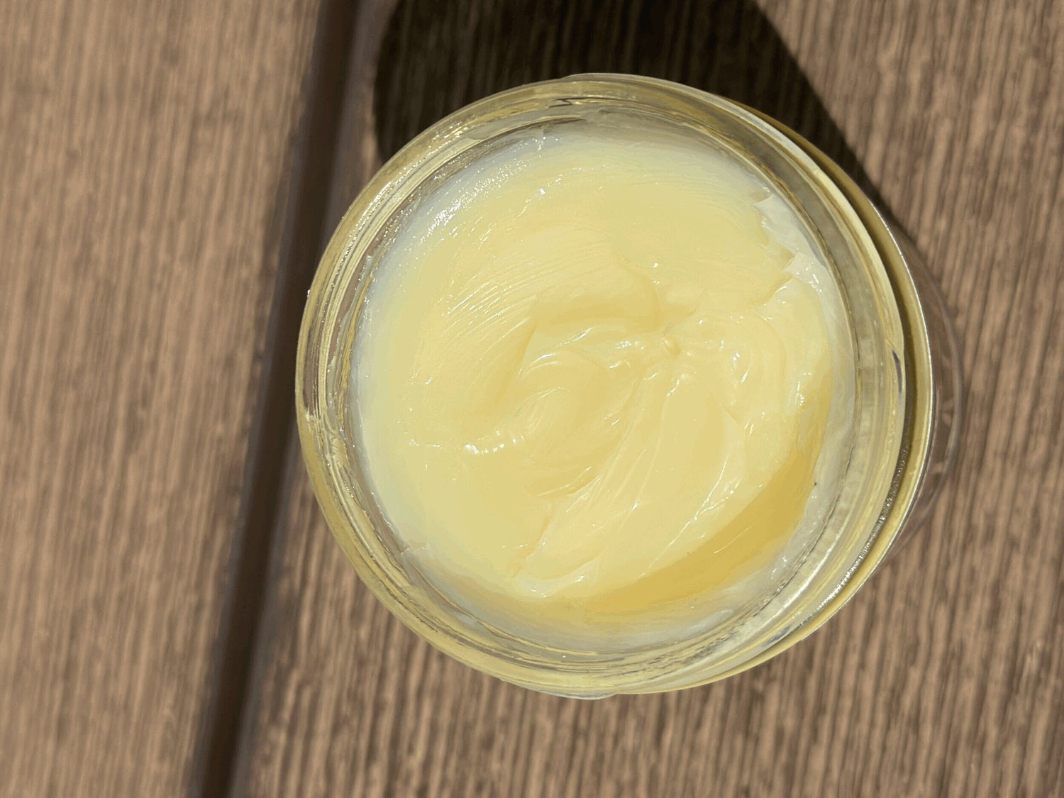 Our small batch balm is carefully created, embodying the essence of nature. It is a celebration of ethical and wholesome ingredients that connects you with earth's roots. The result is a premium beauty find that pampers your skin, and ensures its health and vitality.